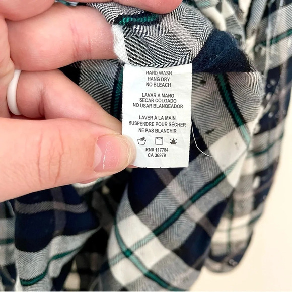 Rails Hunter Plaid Button Up Shirt in White and Black Plaid Paint Splatter - Picture 4 of 5